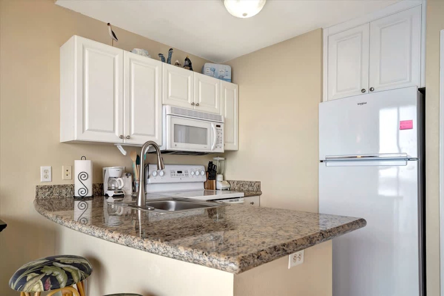 Building Photo - 8800 Bay Pines Blvd