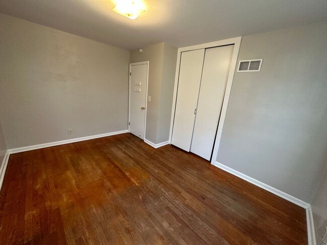 Building Photo - Coming Soon: 3-Bed, 2-Bath Home with Finished Basement