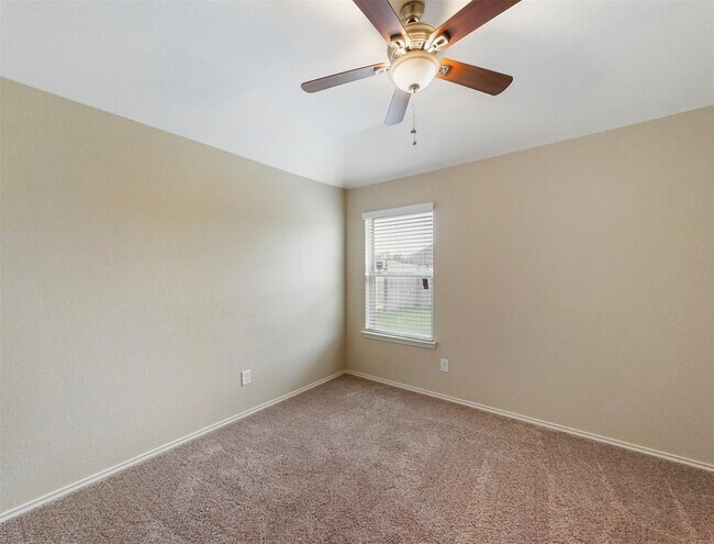 Building Photo - 20751 Winghaven Dr