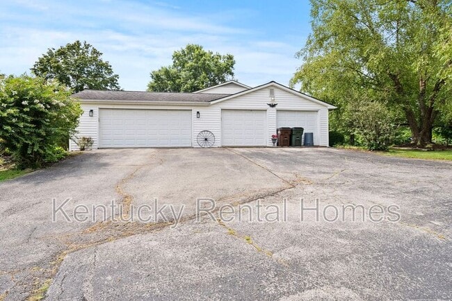 Building Photo - 789 Dry Ridge Rd