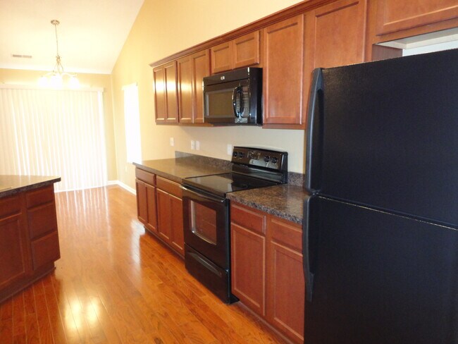 Building Photo - 4423 Pimlico Pl