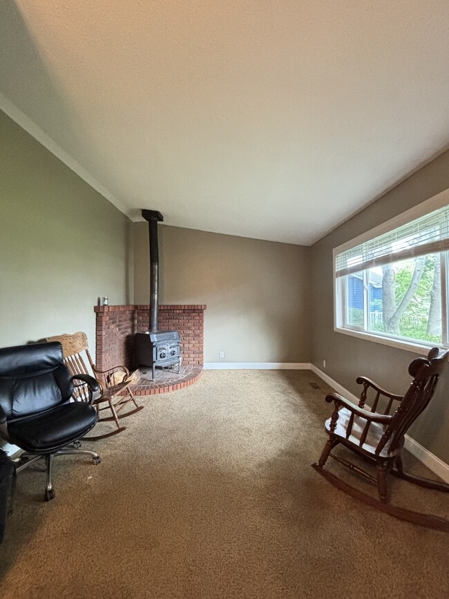 Building Photo - 8809 W Donnybrook Dr
