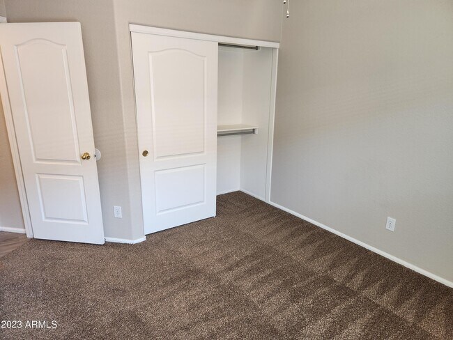 Building Photo - 29210 N 22nd Ln