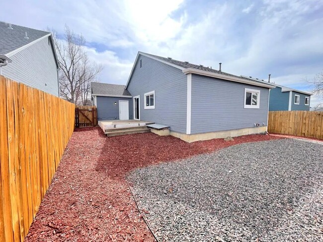 Building Photo - 19877 E Cornell Ave