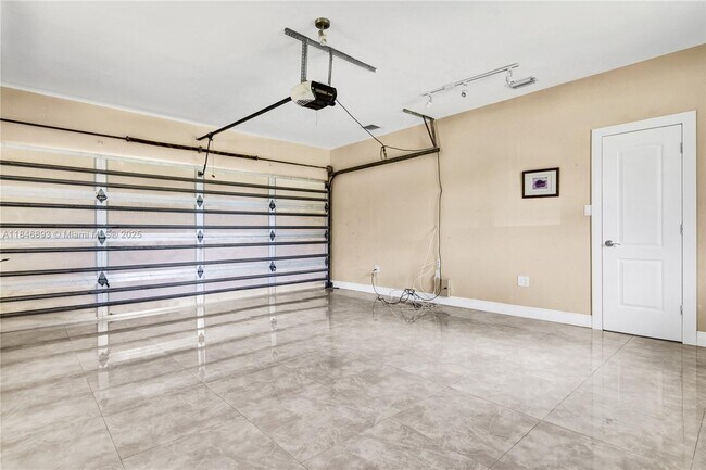 Building Photo - 7620 SW 164th St