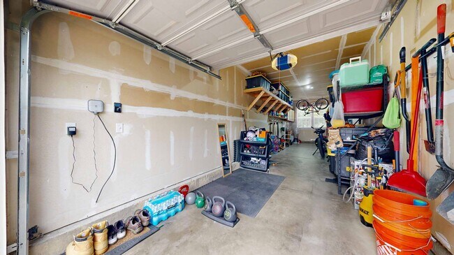 Building Photo - 821 Benson Ln
