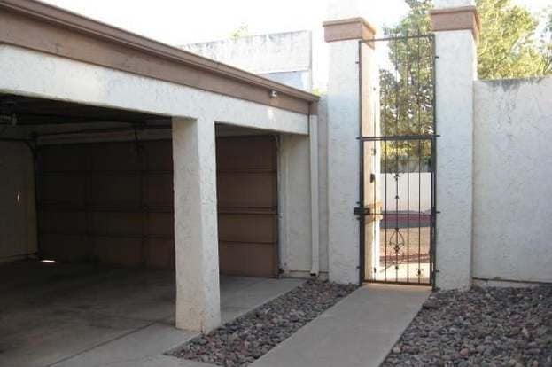 Building Photo - 3376 W Camino De Amigos