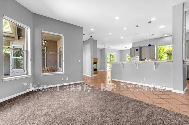 Building Photo - 4440 Juniper Trail