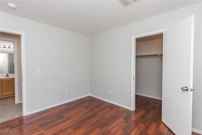 Building Photo - 4515 Grotto Ct