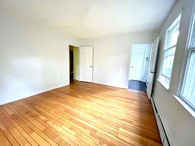 Primary Photo - 436 Long Plain Rd