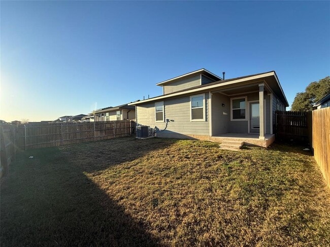 Building Photo - 220 Century Plant Rd