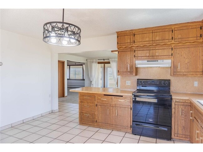 Building Photo - 5690 County Rd 10