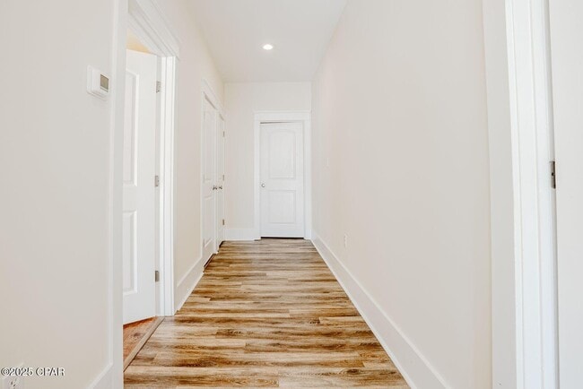 Building Photo - 61 Madie Ln