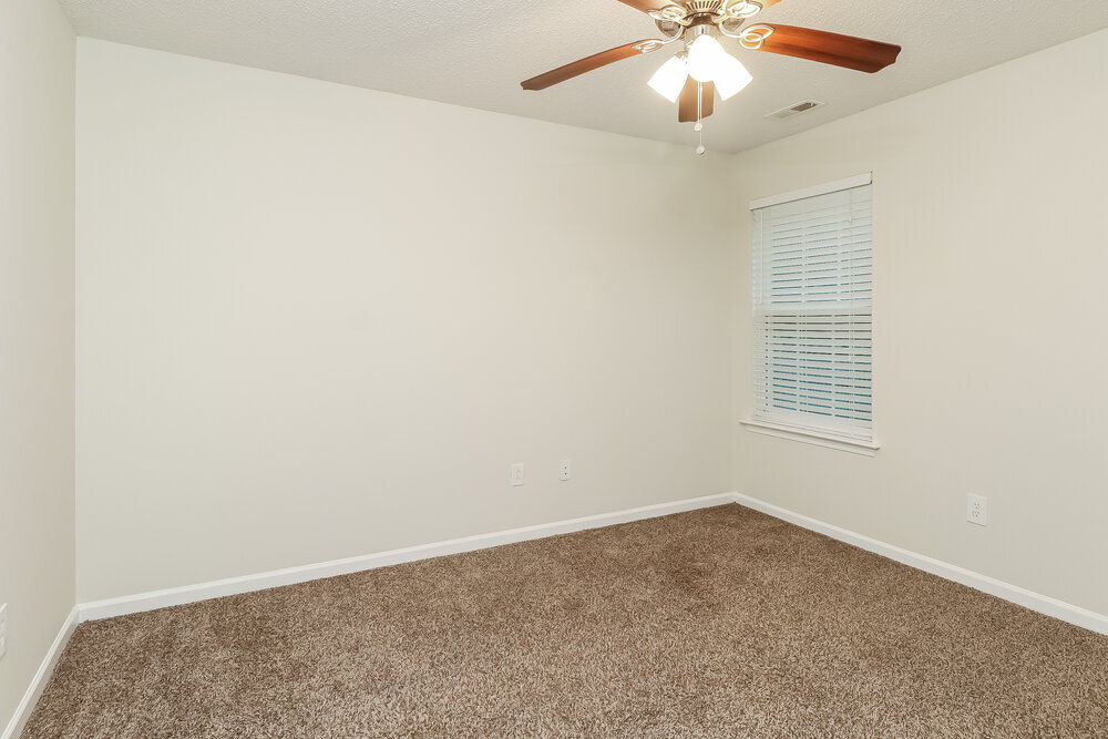 Building Photo - 4102 Hunters Trail Dr