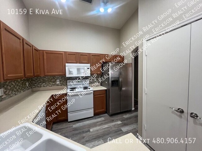 Building Photo - 10159 E Kiva Ave