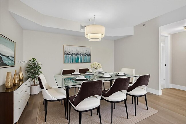 Building Photo - 3610 Yacht Club Dr