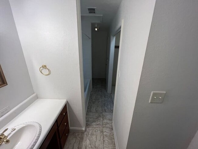 Building Photo - Warrington - 3 Bedroom, 2 Bathroom