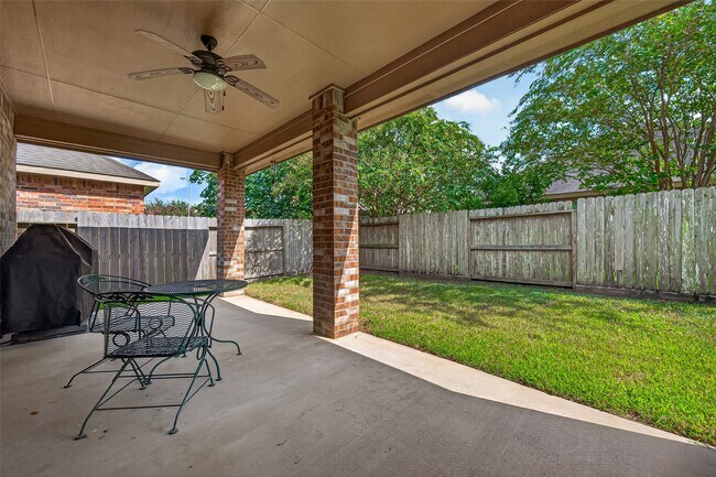 Building Photo - 24311 Piazza Dr
