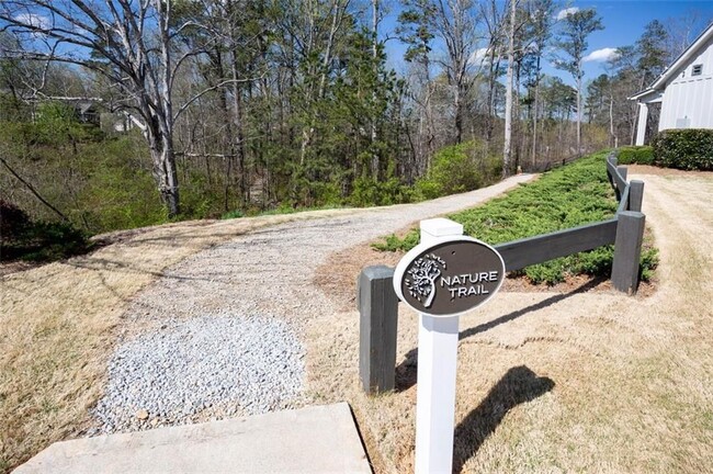 Building Photo - 138 Grace Cir