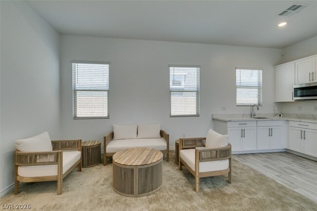 Building Photo - 988 Edinburgh Flds Ct