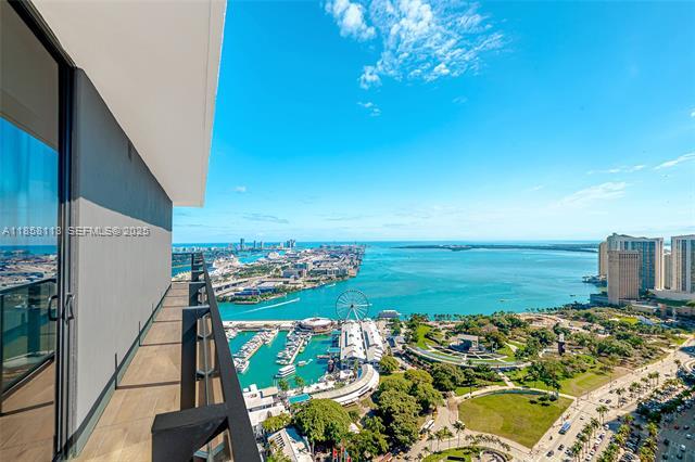 Building Photo - 398 NE 5th St