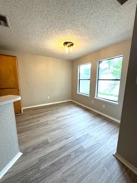 Dining Area - 2225 Pebble Beach Dr