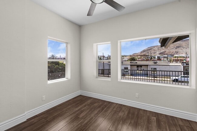 Building Photo - Fully Renovated 2BR / 1BA – Five Points | ...