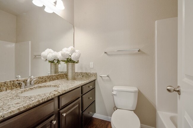 bathroom - Tinsley Place