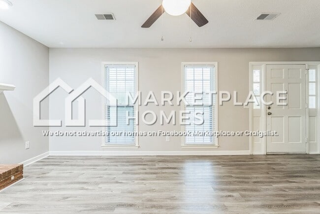 Building Photo - 212 Kemsing Rd