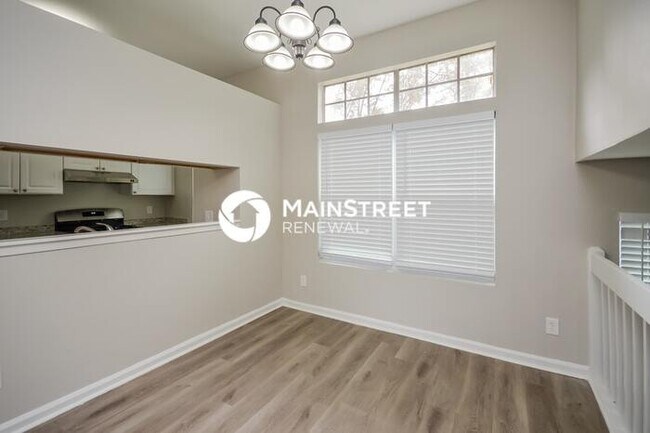 Building Photo - 3 Bedroom Pet-Friendly Home in Lithonia, GA with Main Street Renewal