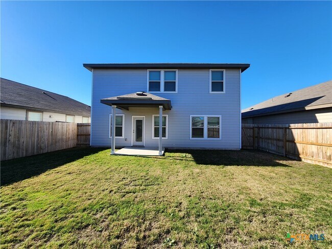 Building Photo - 1225 Ella Xing