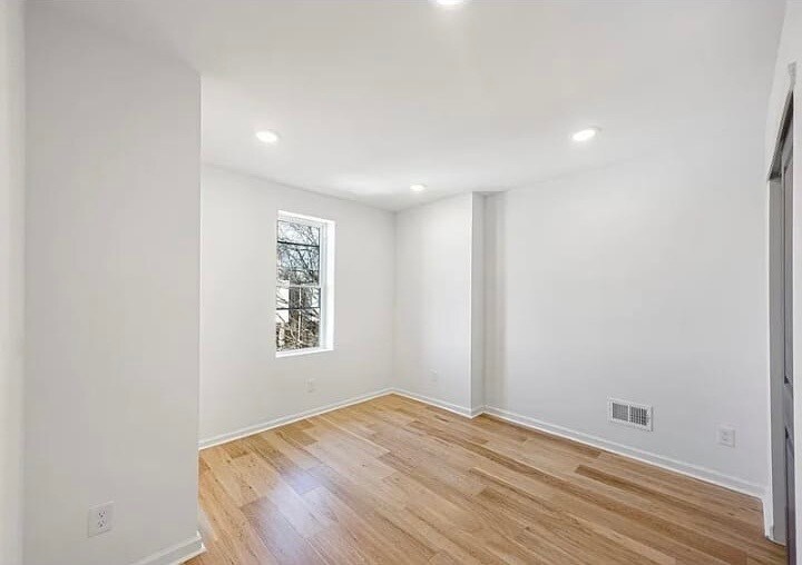 Building Photo - 6113 Webster St