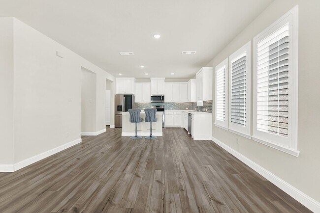 Building Photo - 8993 Swallowtail St