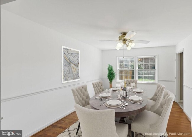 Building Photo - 1549 Bruton Ct