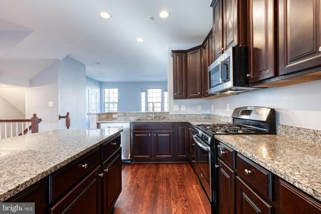 Building Photo - 7223 Winding Hills Dr