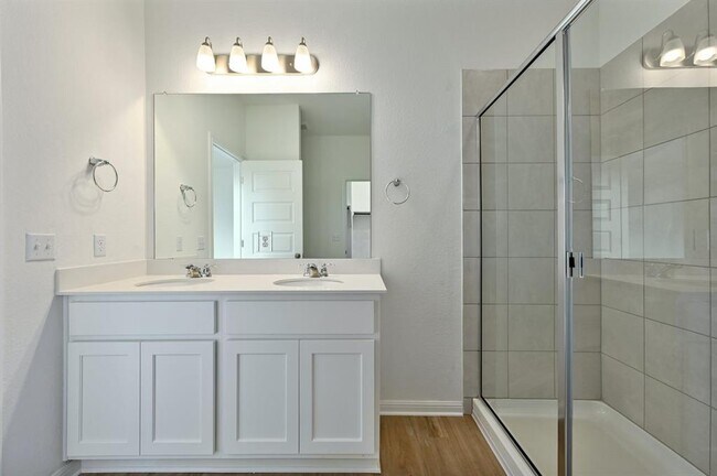 Building Photo - 12311 Zenyatta Dr