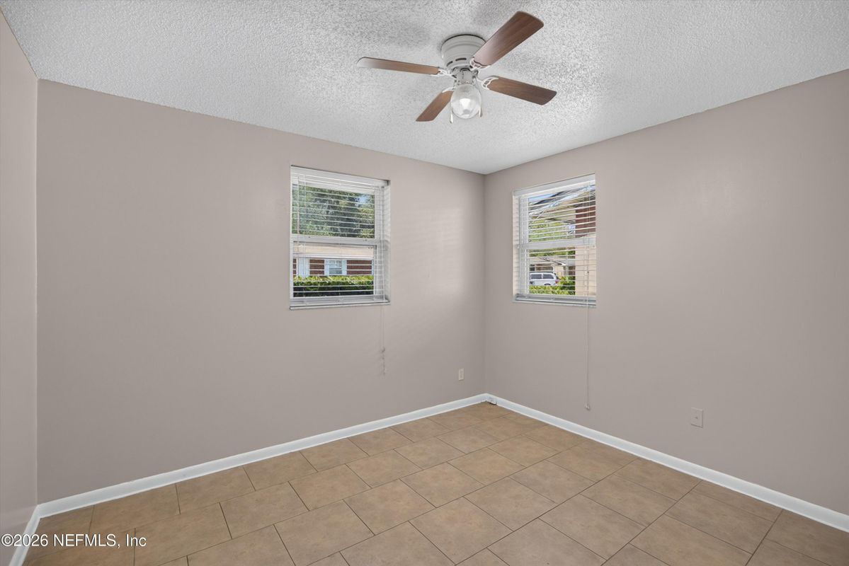 Building Photo - 8067 Parental Cir
