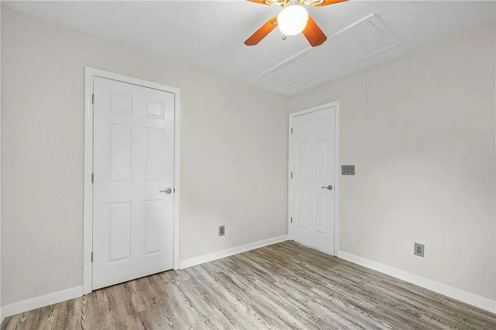 Building Photo - 1288 Gates Cir SE