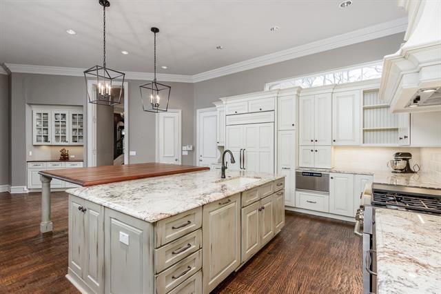 Building Photo - 5375 Spicewood Ln