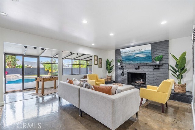 Building Photo - 22349 Vanowen St