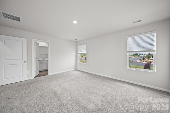 Building Photo - 4080 County Down Ave