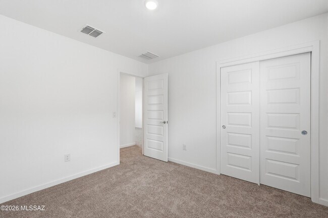 Building Photo - 12232 N Manley Ave