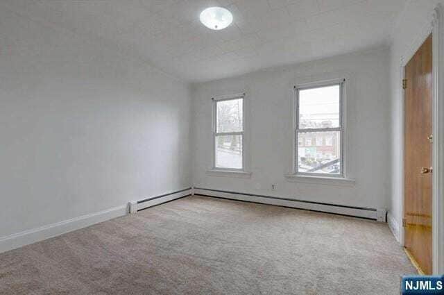 Building Photo - 58 Westervelt Ave