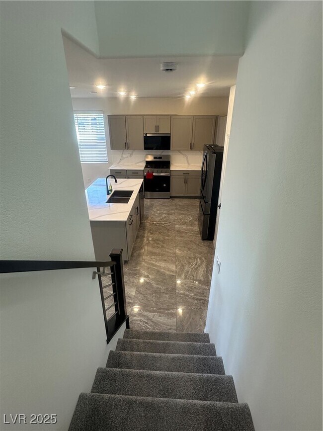 Building Photo - 6634 Tumoulin St