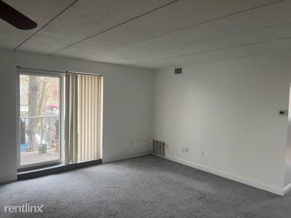 Building Photo - 2 br, 1 bath Condo - 296 Commercial St, 21...