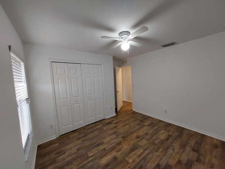 BDRM 2 - 557 Windermere Dr