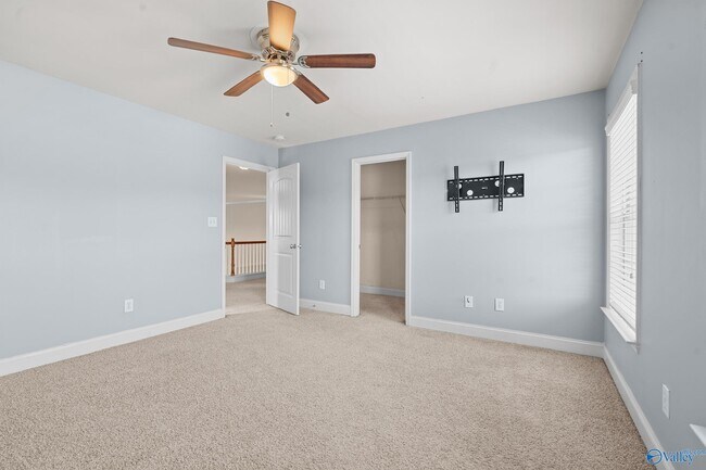 Building Photo - 107 Autumn Haven Ln