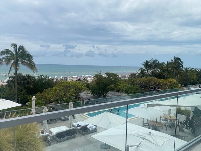 Building Photo - 2301 Collins Ave