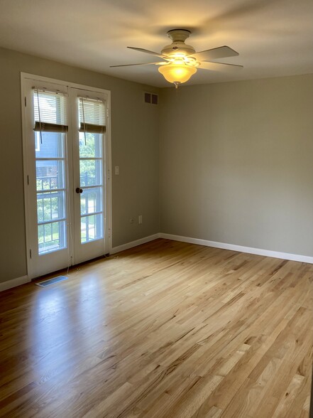 Front bedroom with Balcony - 2765 Page Ave