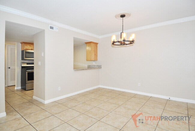 Building Photo - 5740 S 900 E
